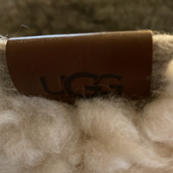 UGG Large Wool Storage Basket - Picture 3 of 4
